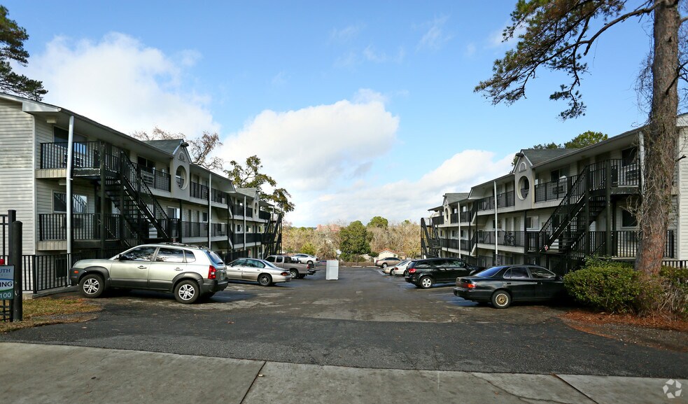 Providence Pointe 1242 Stuckey Ave Tallahassee FL 32310 Apartment