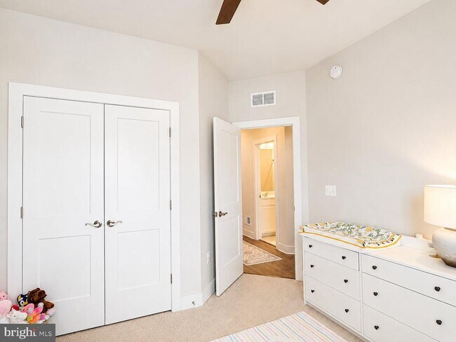 Building Photo - 2383 Liberty Lp