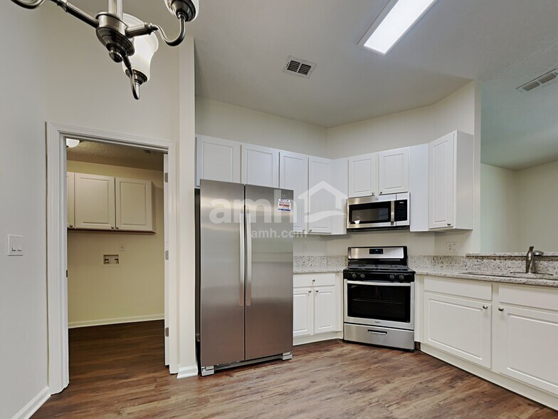 Building Photo - 4185 Ripken Cir E