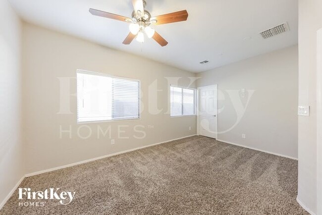 Building Photo - 4621 W Fortune Dr