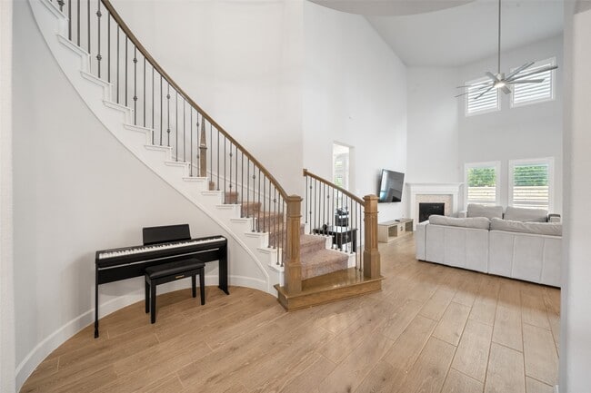 Building Photo - 221 Patina Sorrel Dr