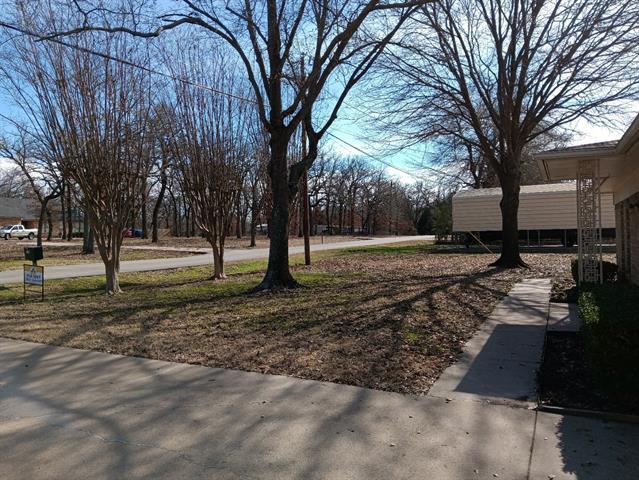 Building Photo - 519 Jolly Dr