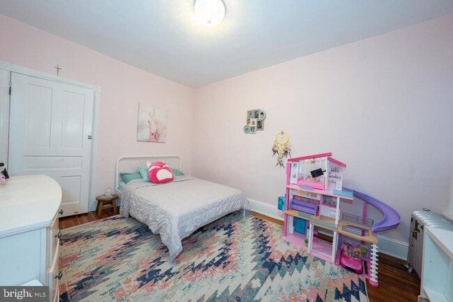 Building Photo - 4643 Mansion St