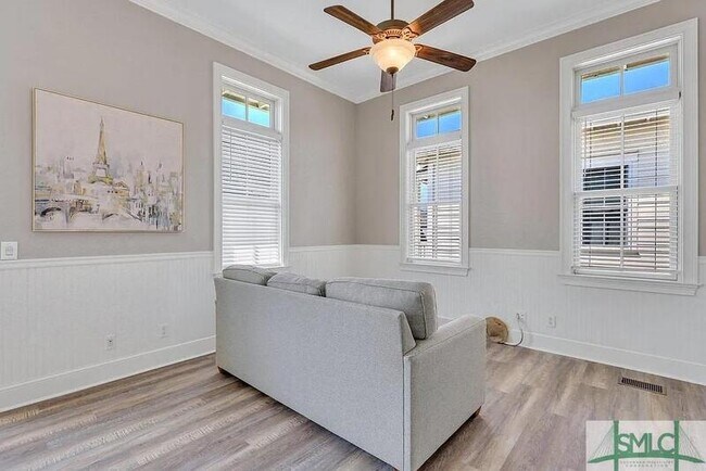 Building Photo - 126 Birch Cir