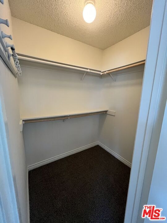 Building Photo - 443 S Gramercy Pl
