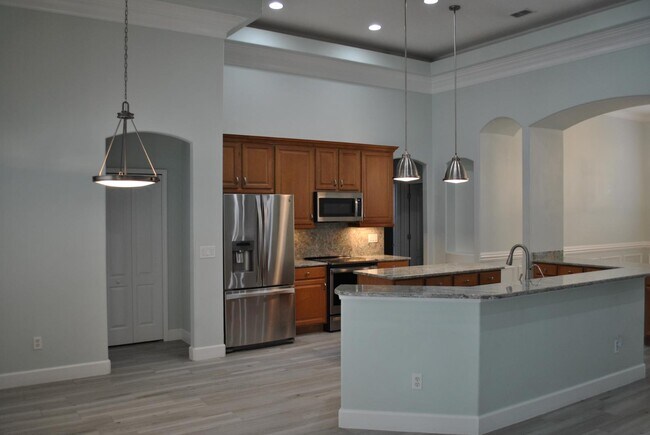 Building Photo - 128 Centennial Park Dr