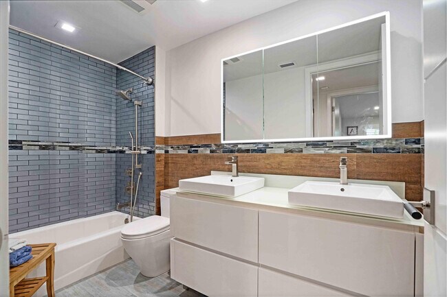 Building Photo - 3012 NW 61st St