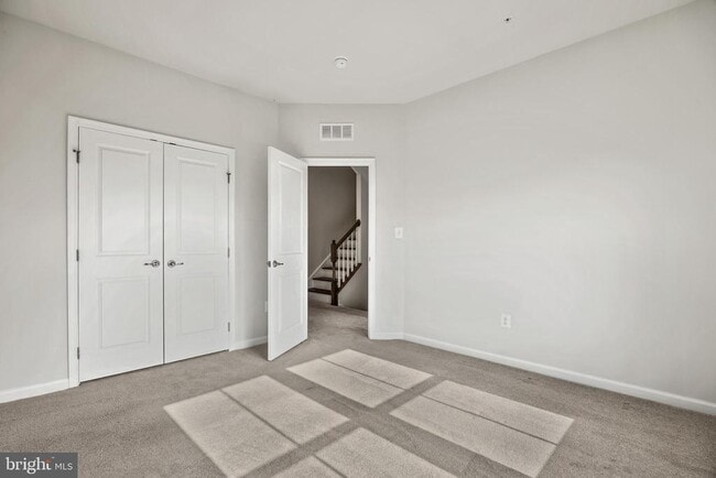 Building Photo - 10012 Aerospace Rd