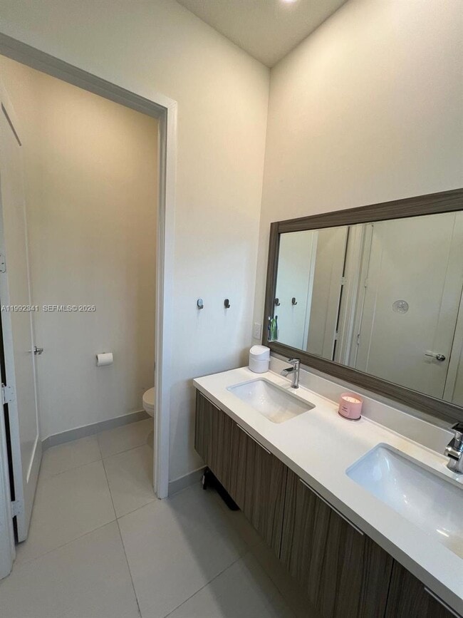 Building Photo - 10355 NW 66th St