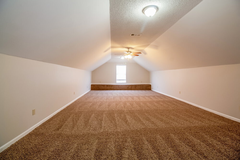 Building Photo - 3455 Pendulum Dr N