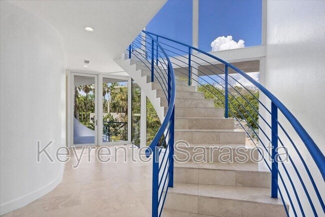 Building Photo - 5801 Gulf of Mexico Dr