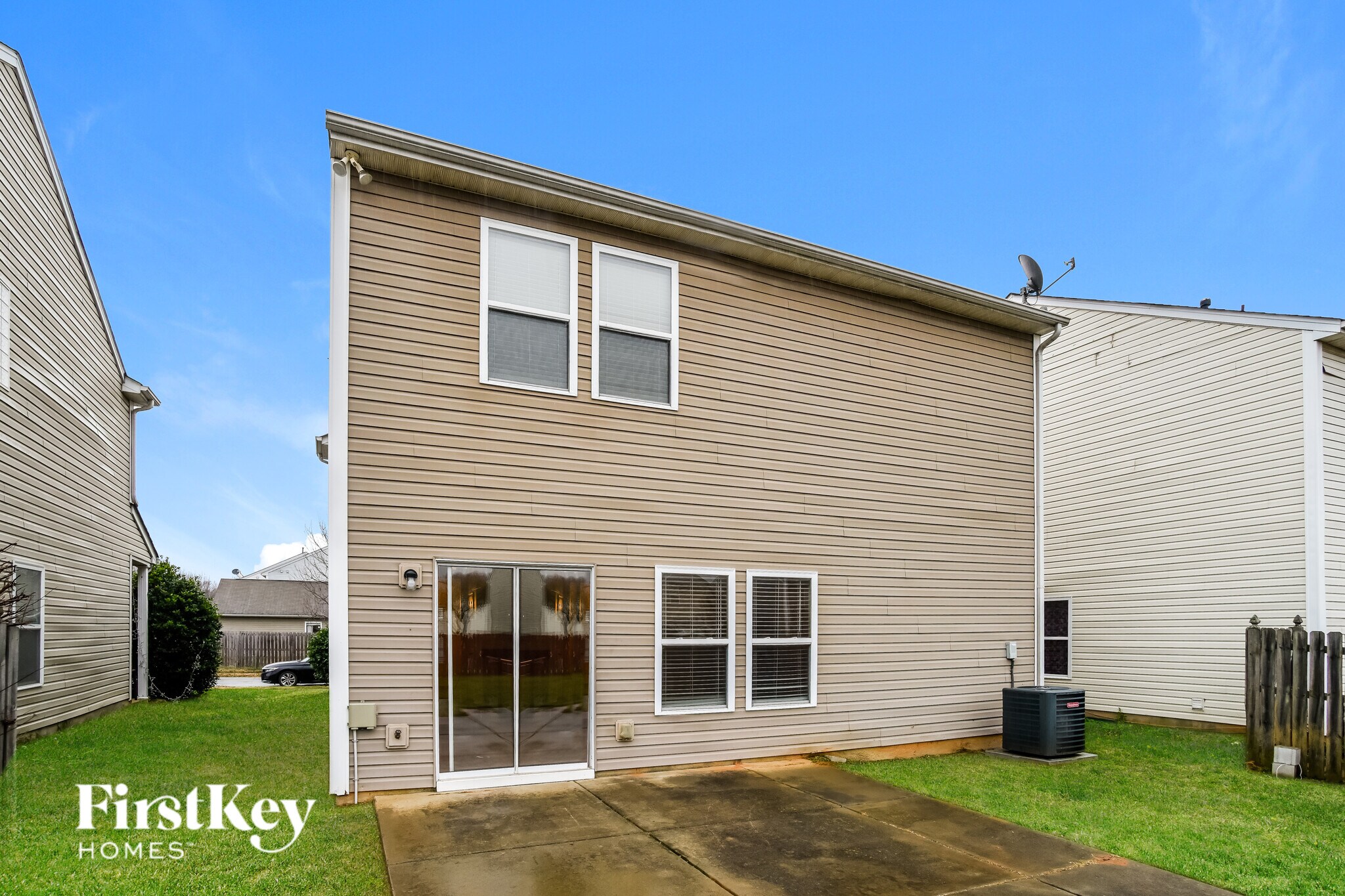 Building Photo - 3418 Charterhall Ln