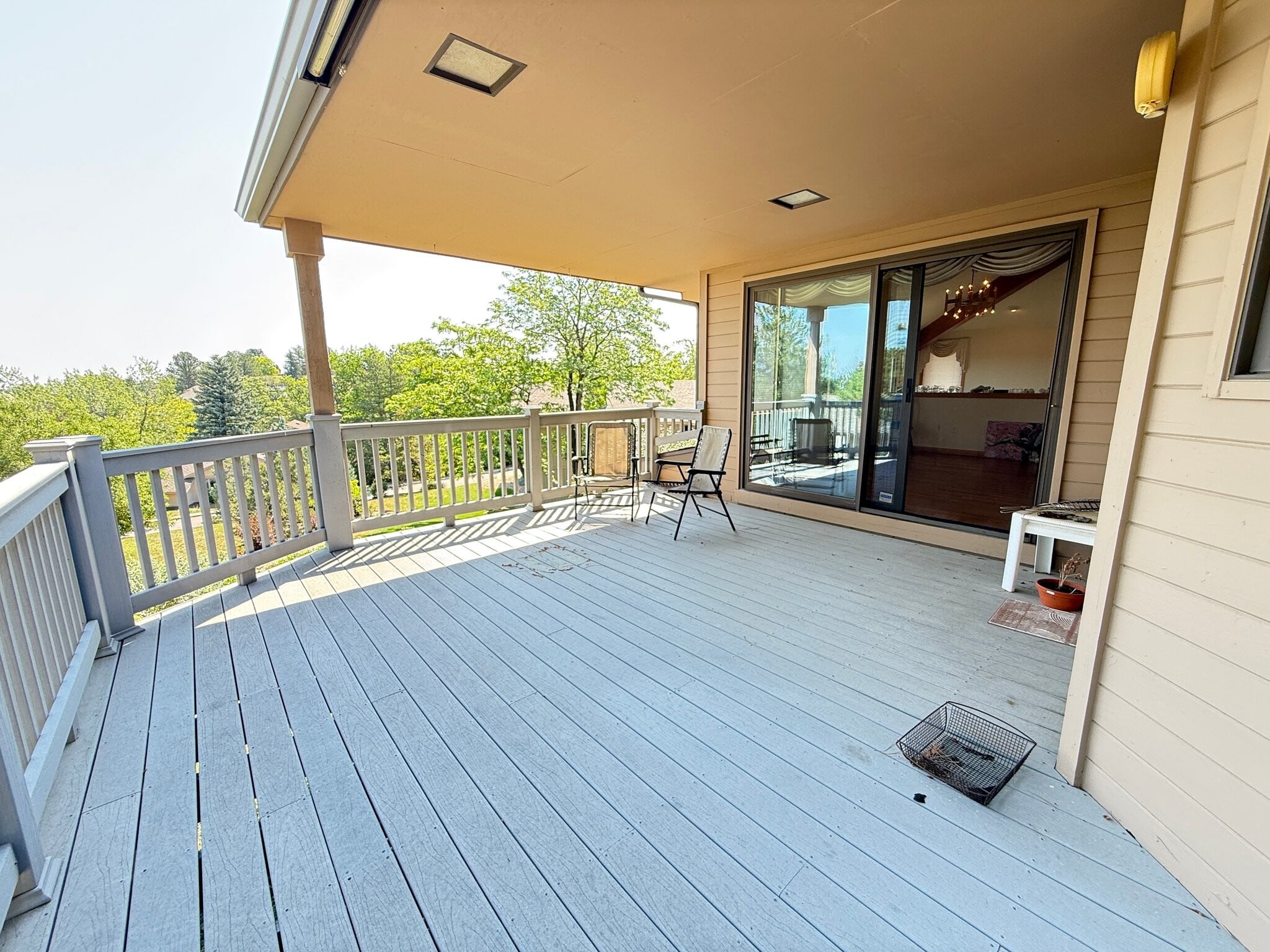 Building Photo - 2620 Briarwood Dr