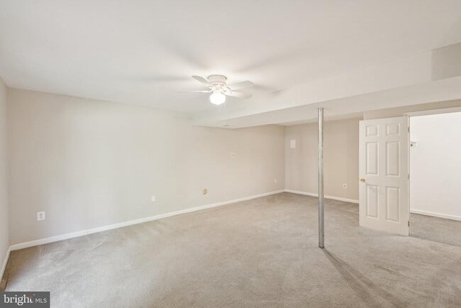 Building Photo - 20 Cherry Laurel Dr