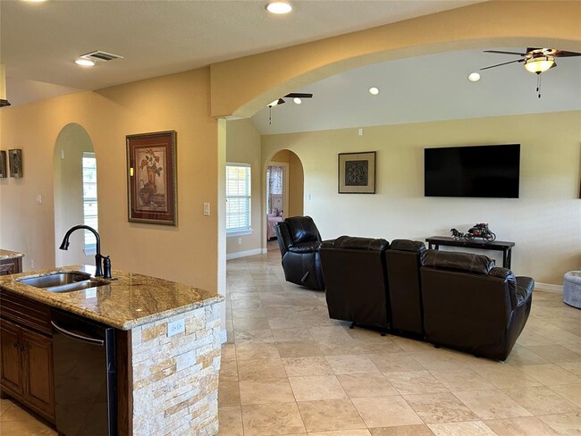 Building Photo - 6814 Millstone Dr