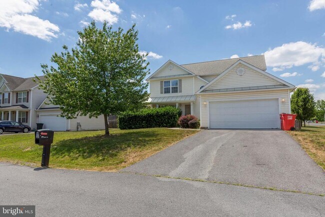 Building Photo - 59 Stork Ln
