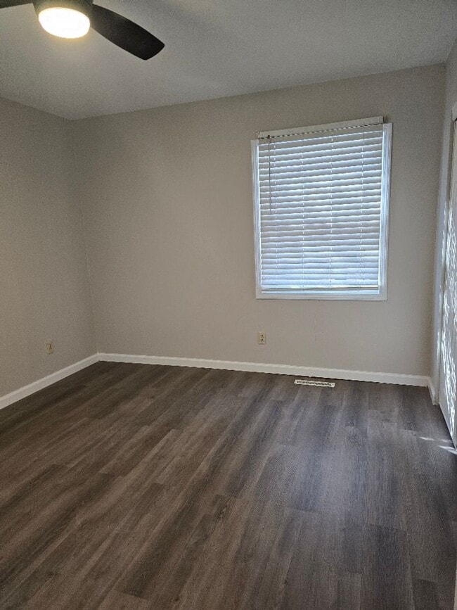 Building Photo - Single Family Home in Homemont/Great Bridge