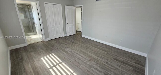 Building Photo - 17362 NW 74th Ave