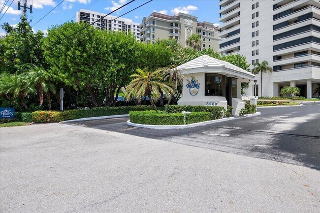 Building Photo - 5280 N Ocean Dr