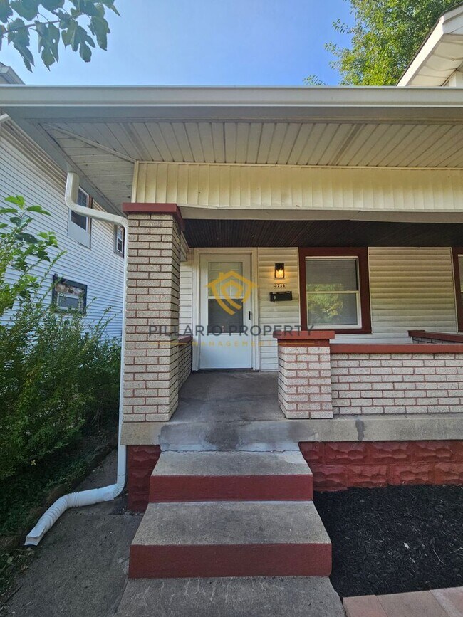 Building Photo - 3709-3711 Brookside Pkwy S Dr
