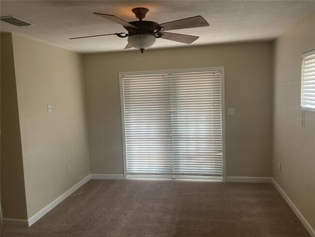 Building Photo - 805 Oakdale St