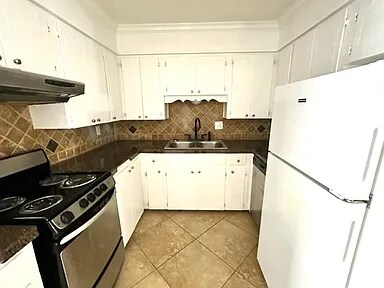 Building Photo - 5101 H St