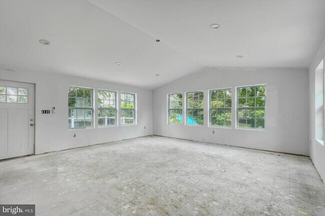 Building Photo - 5808 Meridale Rd