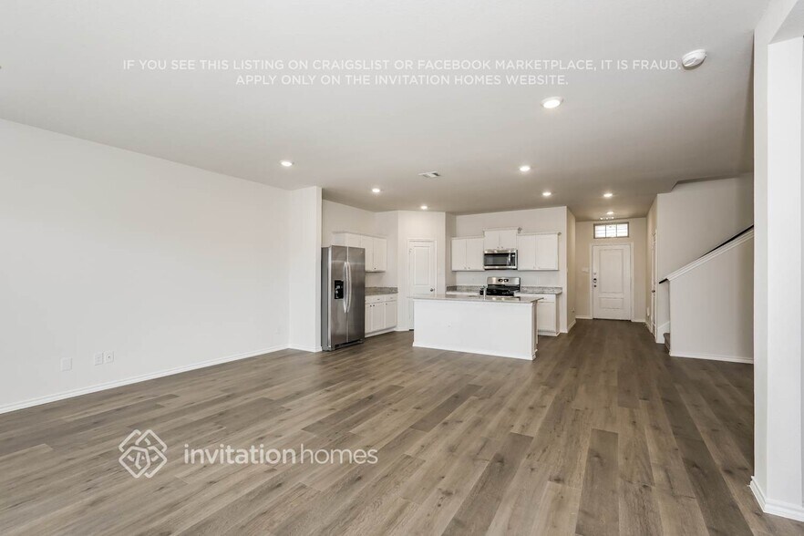 Building Photo - 4004 Amethyst Dr