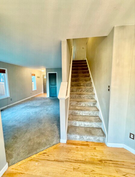 Building Photo - 403 173rd St S