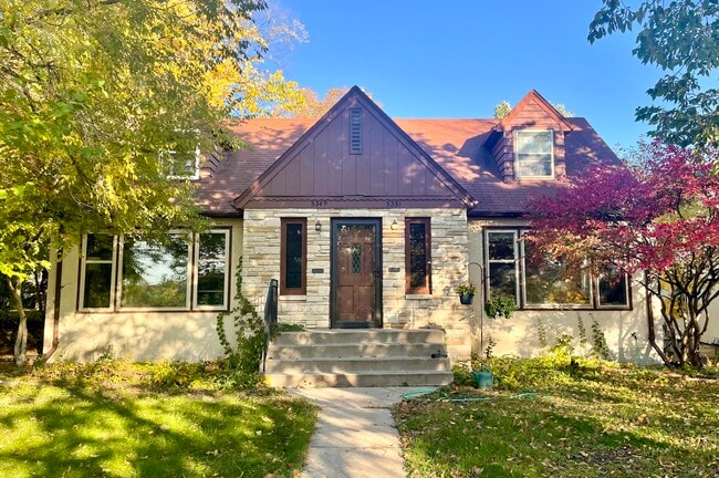 Building Photo - 5349 Portland Ave