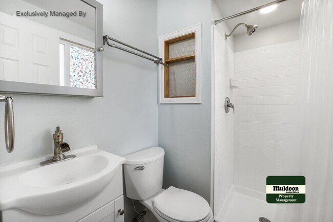 Building Photo - Spectacular Remodel on the Westside of Colorado Springs!! Dog Friendly!!