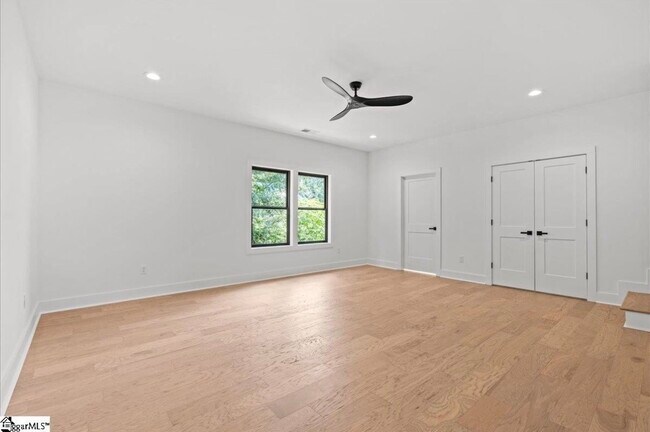 Building Photo - 112 Lepak Ln