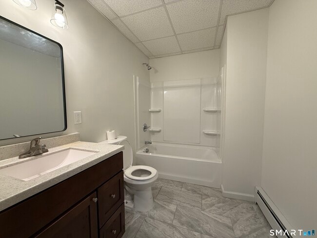 Building Photo - 53 Mahl Ave