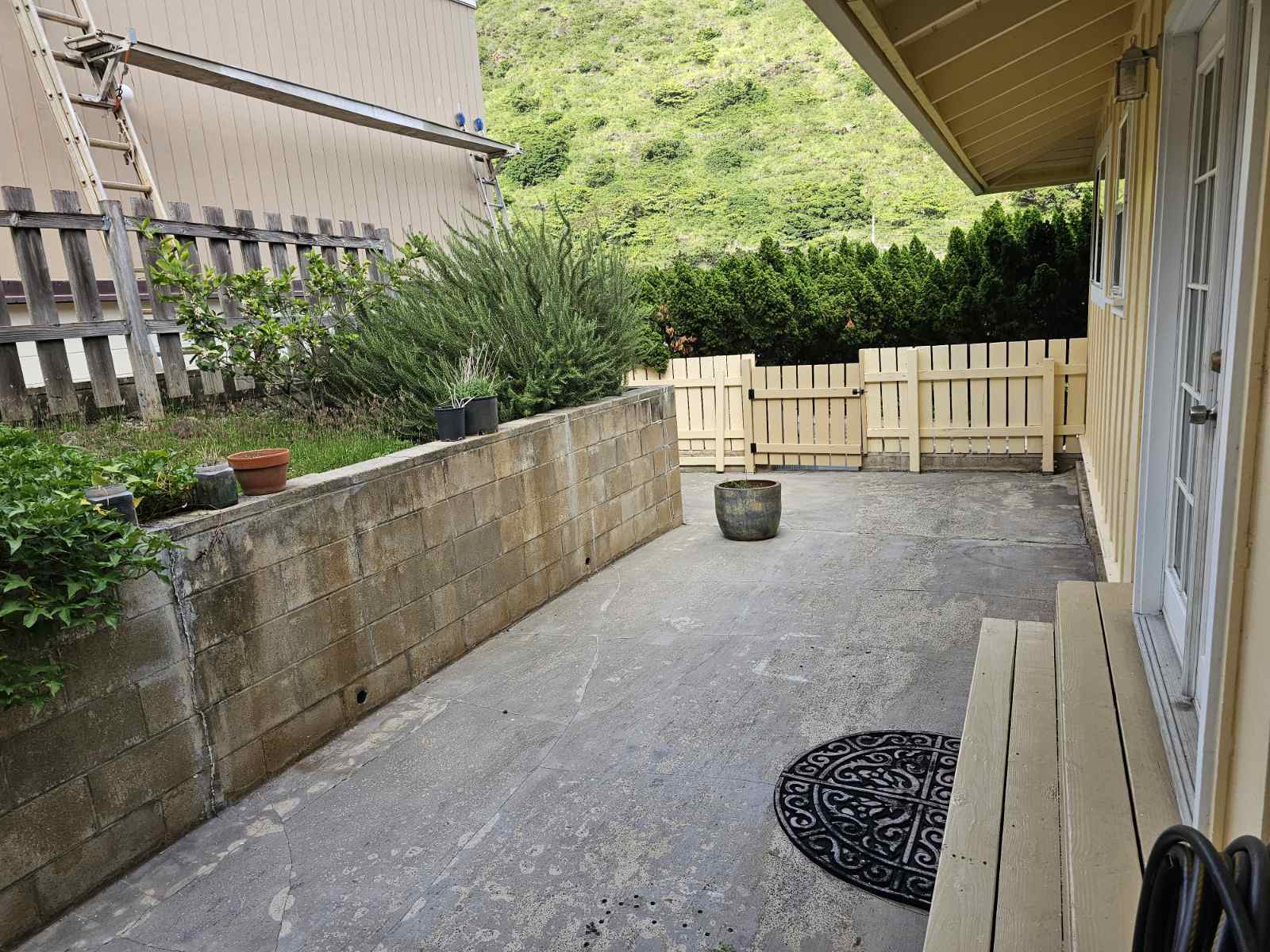Building Photo - 5344 Malu Pl