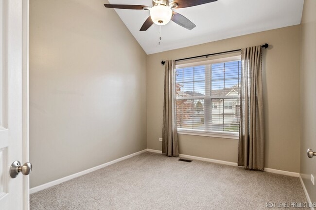 Building Photo - 24618 George Washington Dr