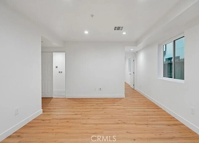 Building Photo - 10422 Graham Ave