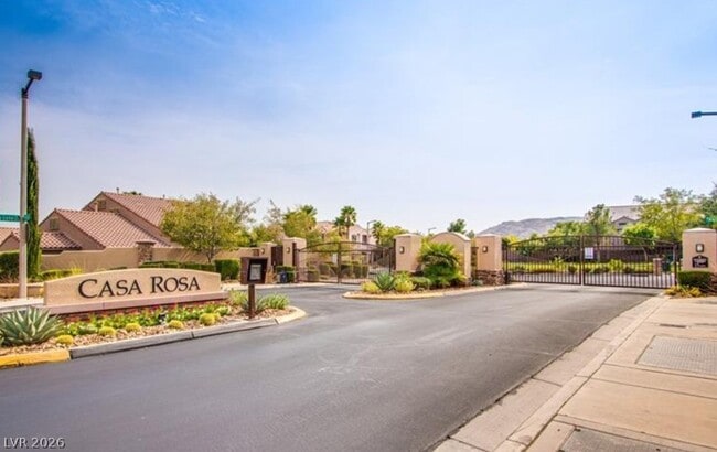 Building Photo - 956 Puerta Del Sol Dr