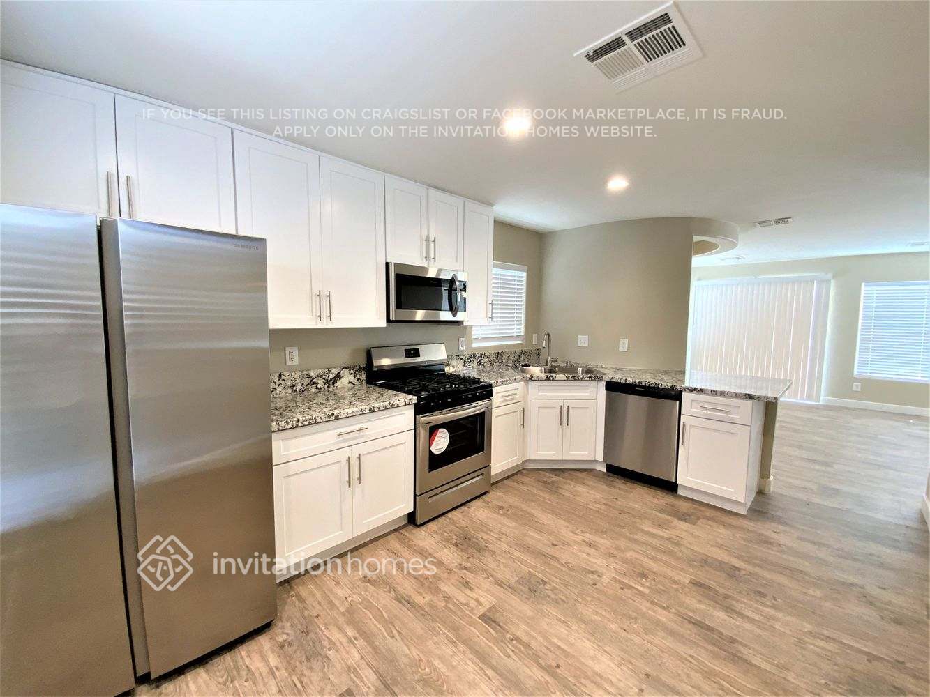 Building Photo - 863 Blue Rosalie Pl