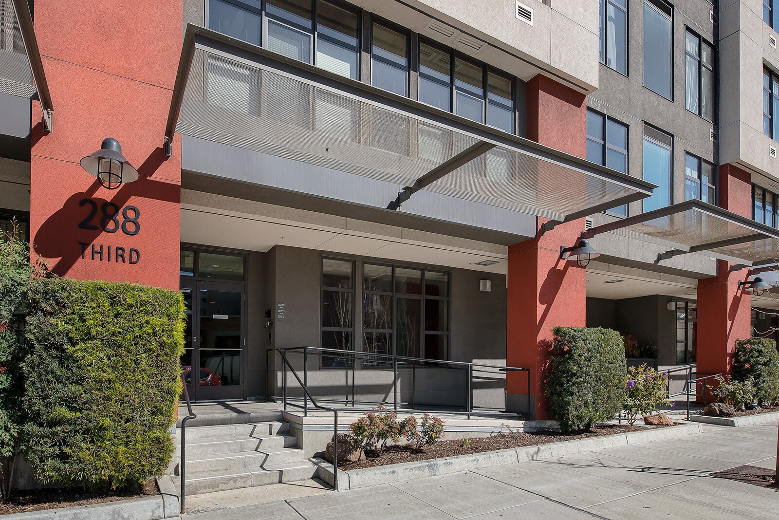 Building Photo - 288 3rd St