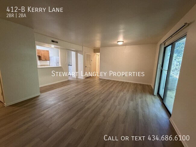 Building Photo - 412 Kerry Ln