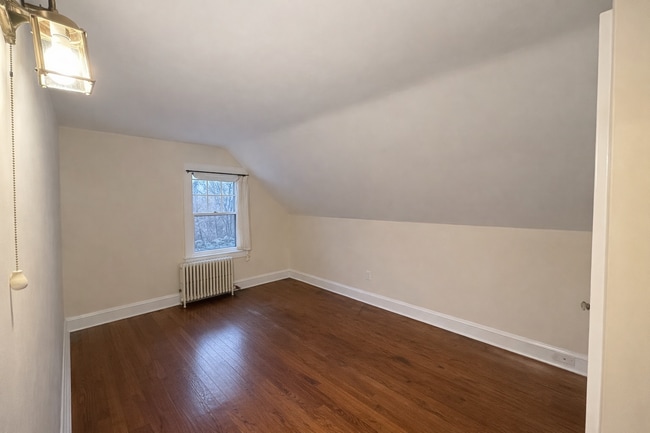 Building Photo - 329 N Eagleville Rd