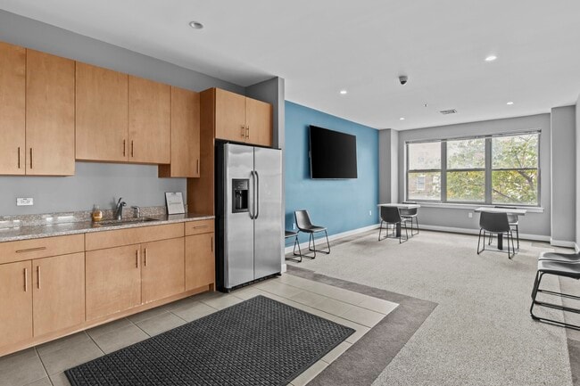 Building Photo - 172 Culver Ave