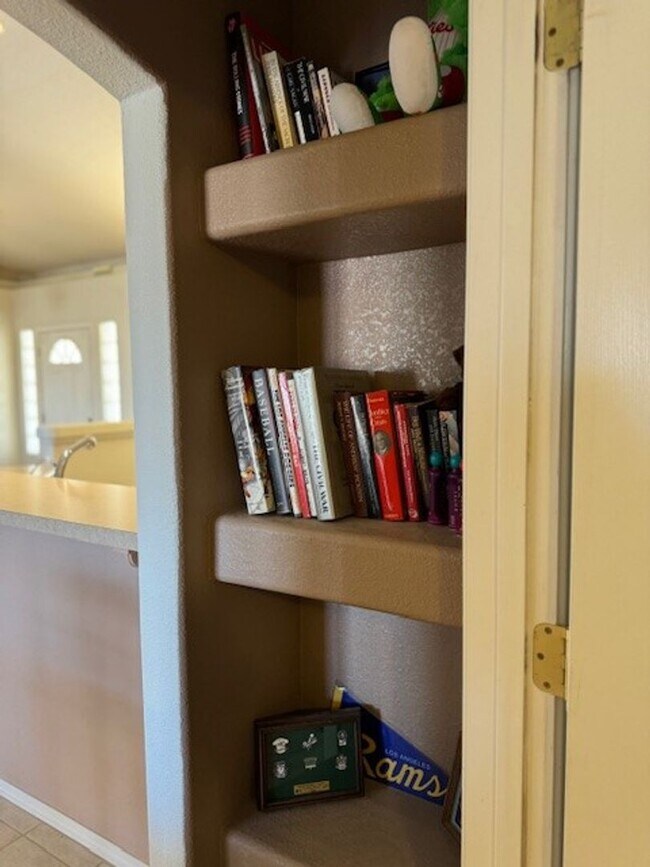 Building Photo - 3BR WINTER Vacation Home with Utilities Incl & RV PAD & Hookups, AVAILABLE 11-19-25