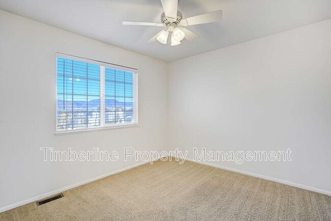 Building Photo - 14480 Tierra Dr