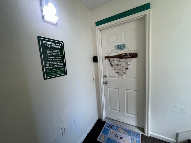 Building Photo - Myrtle Beach - 1 Bedroom / 1 Bath Condo