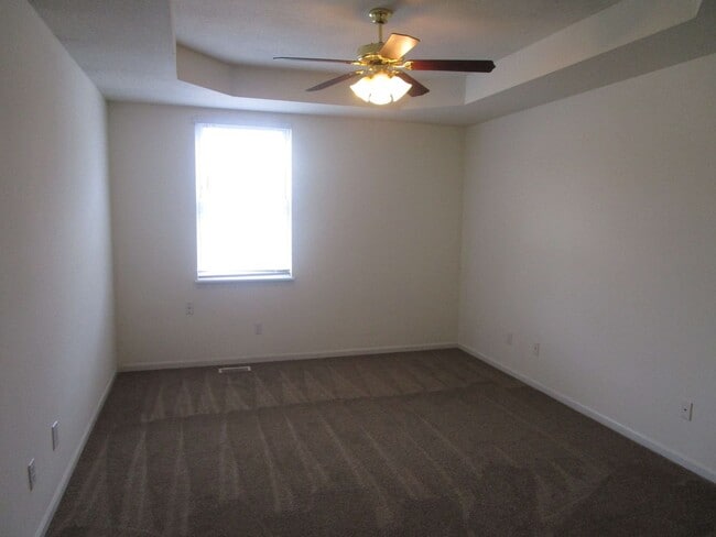 Building Photo - 5013-5015 Carrie Ridge Dr.