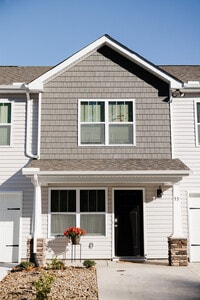 Building Photo - 95 Malcolm Ct