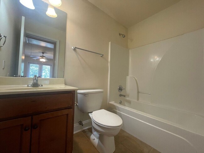 Building Photo - PRE-LEASING FOR AUGUST 2025!