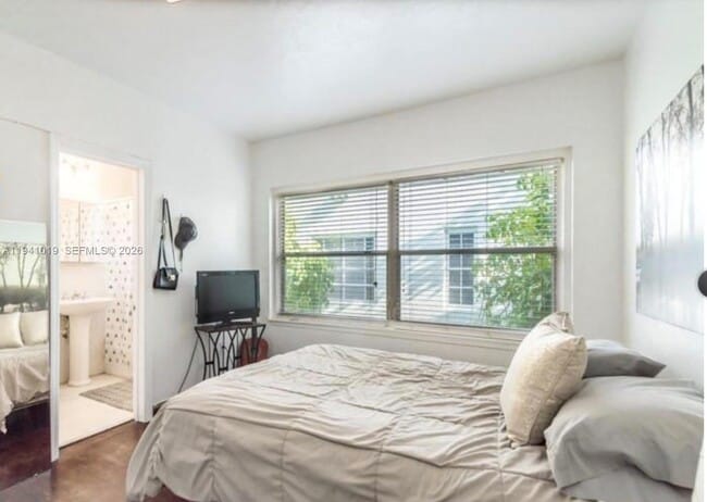 Building Photo - 1555 Pennsylvania Ave