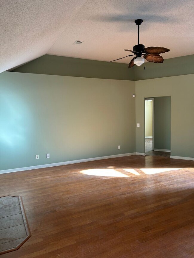 Building Photo - Berwick Area